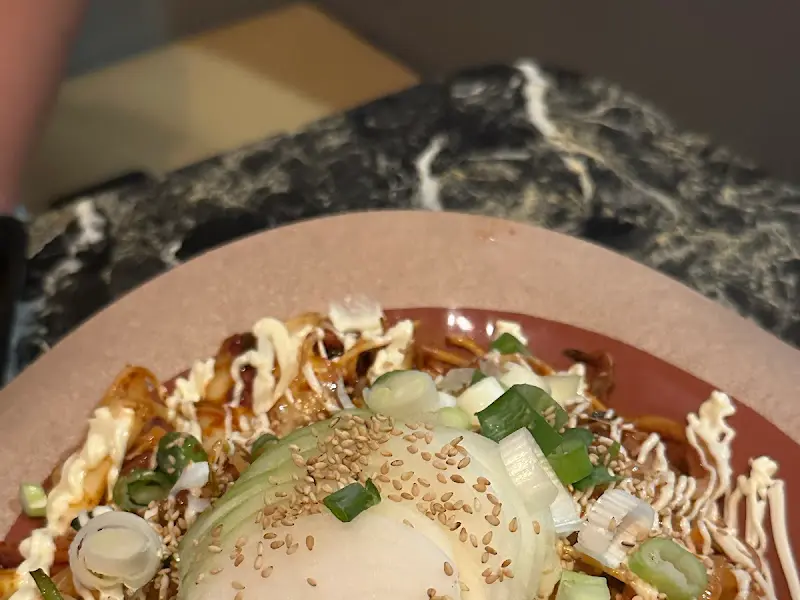 매운 짬뽕 파스타의 클로즈업 샷