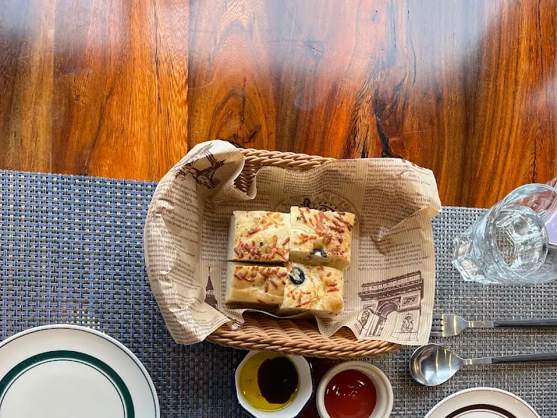 레스토랑에서 보이는 외부 뷰