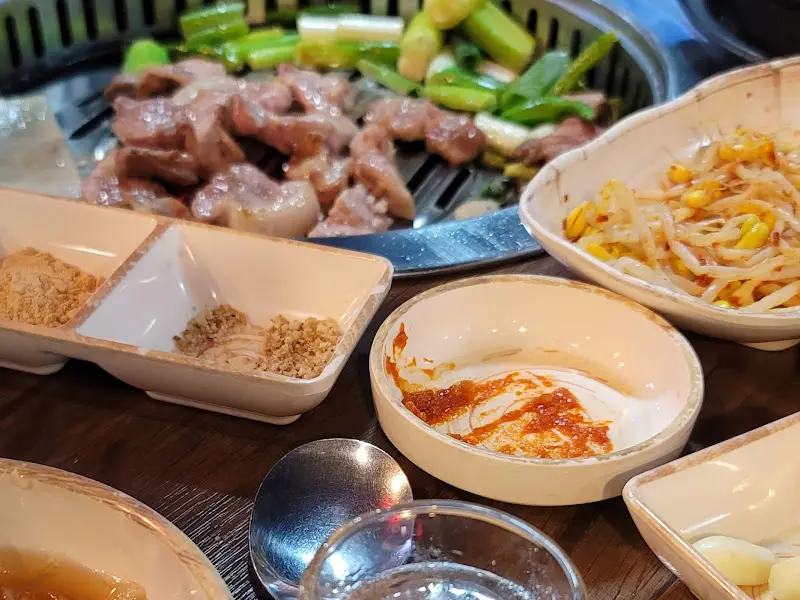 곁들여 먹는 반찬