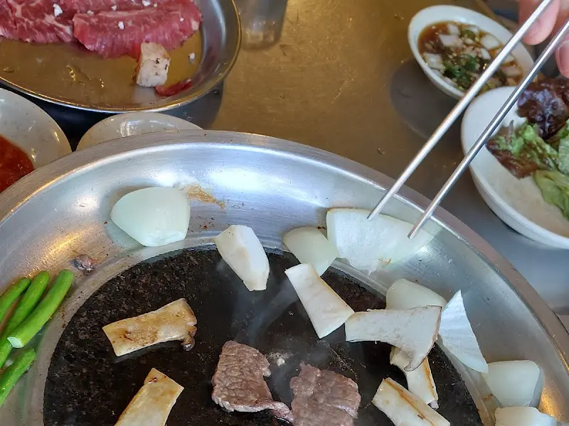 고기와 버섯을 함께