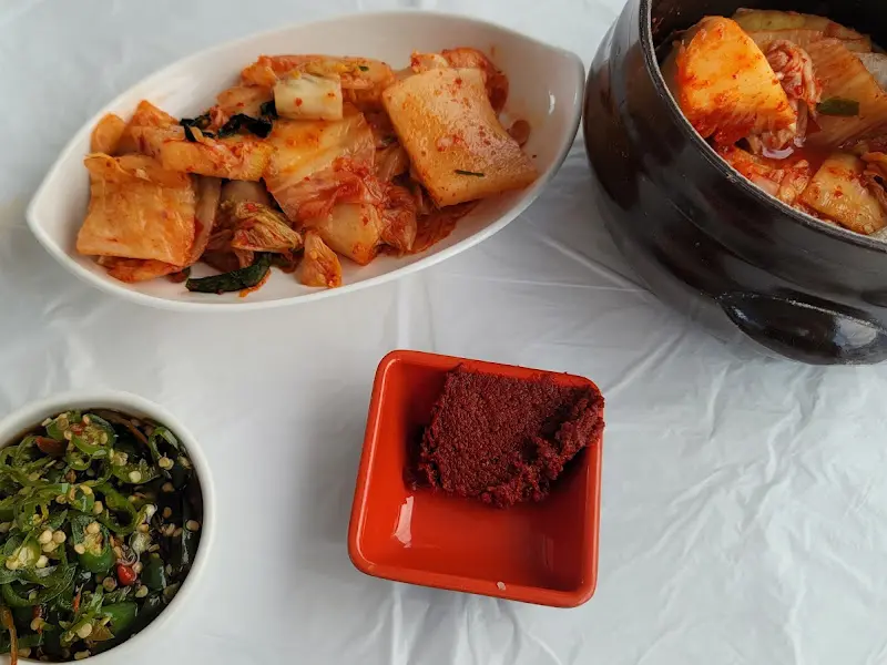 김치와 고추 짱아찌