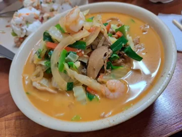 새벽을 여는 용호시장 차이나반점, 숨겨진 창원 노포 맛집의 발견