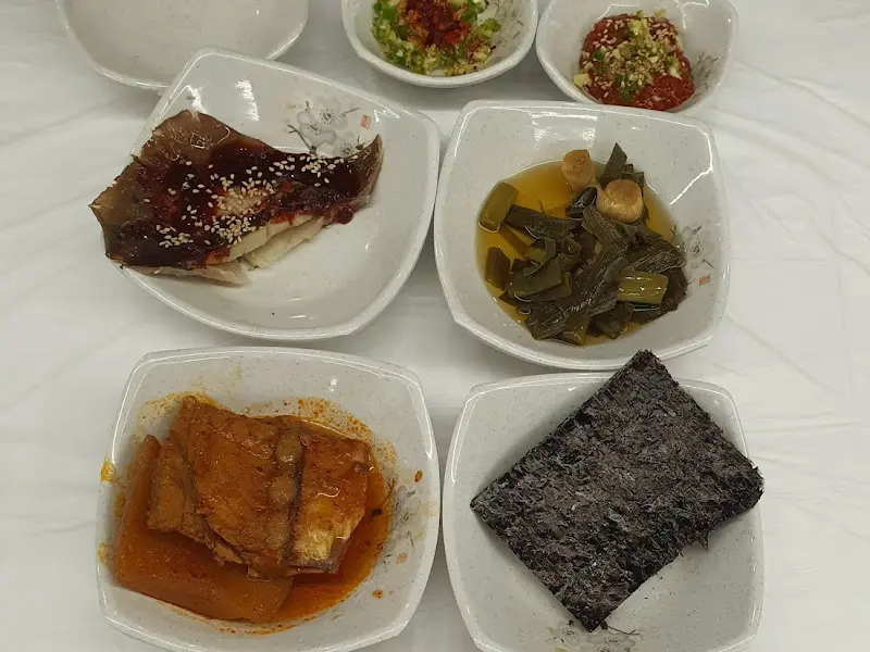 다채로운 밑반찬