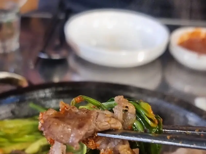 잘 구워진 곱창