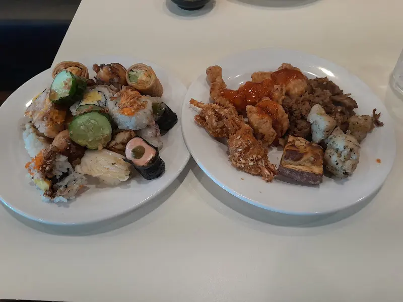 다양한 스시와 롤