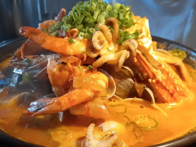 해산물 듬뿍 요리