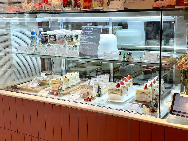 디저트 쇼케이스