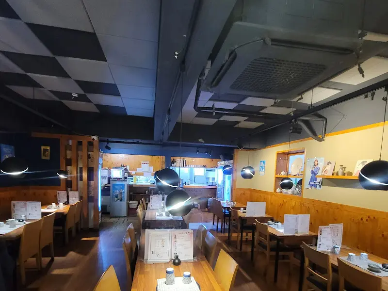 깔끔하고 아늑한 룸 내부