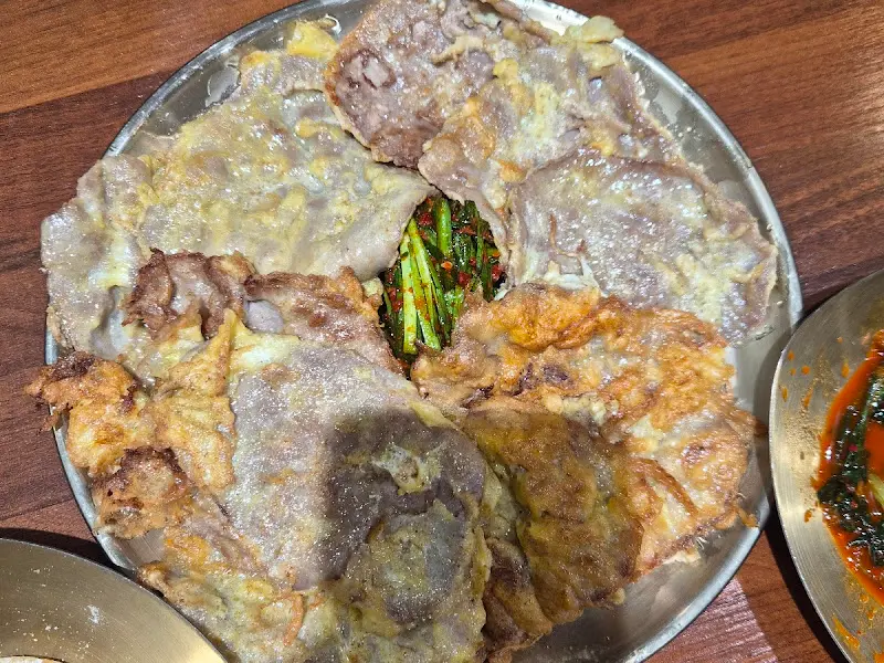 메밀전병과 곁들여 먹는 반찬