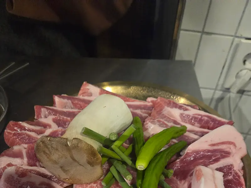 껍살과 버섯, 꽈리고추