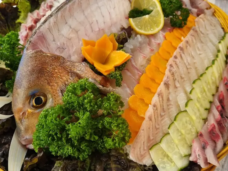 싱싱함이 느껴지는 모듬회