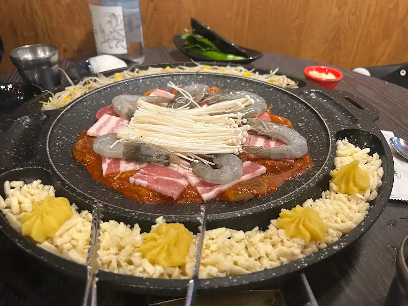 쭈삼새와 리치골드 치즈판