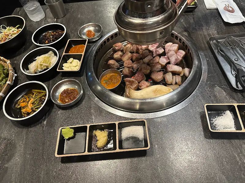 흑돼지 한 상 차림