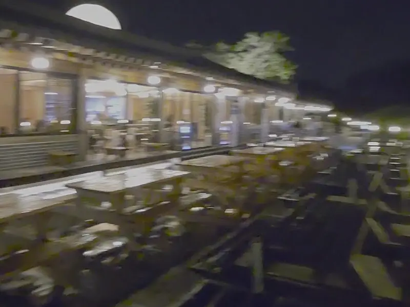 선은재 야외 테이블