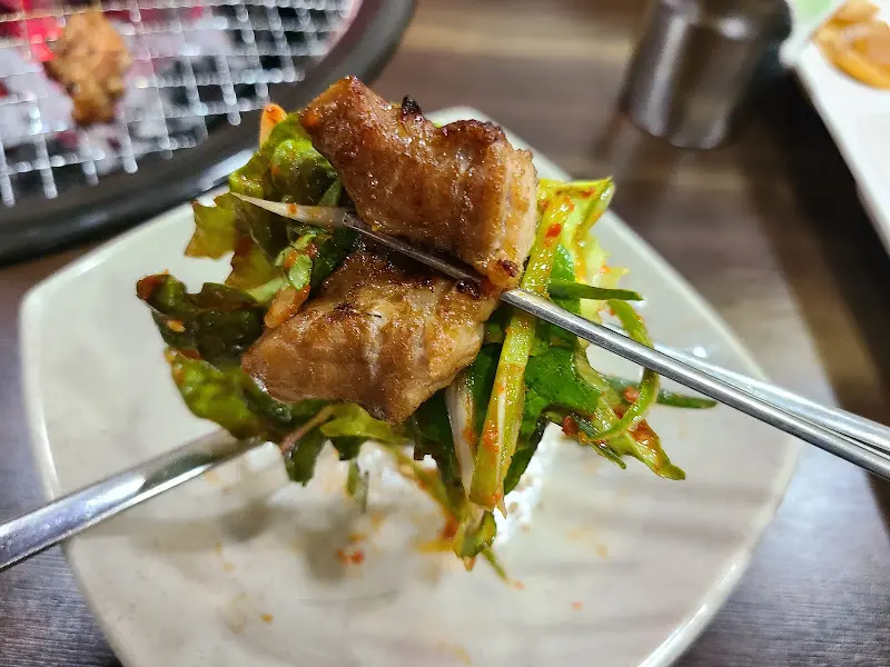 양념갈비와 파저리의 조화