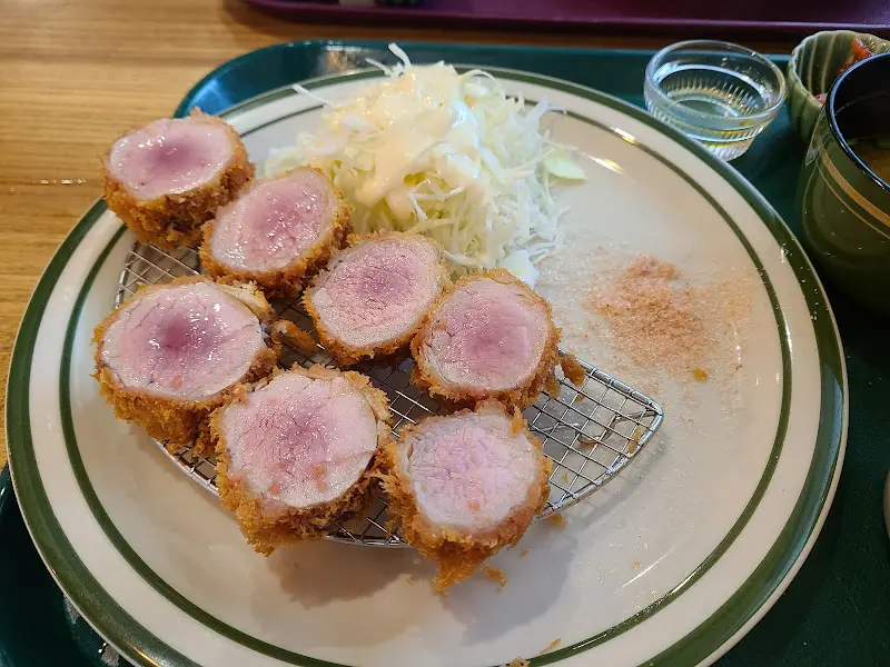 안심돈까스 단면