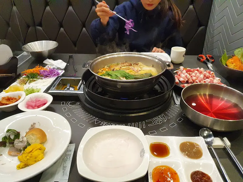 샤브샤브 전체 상차림