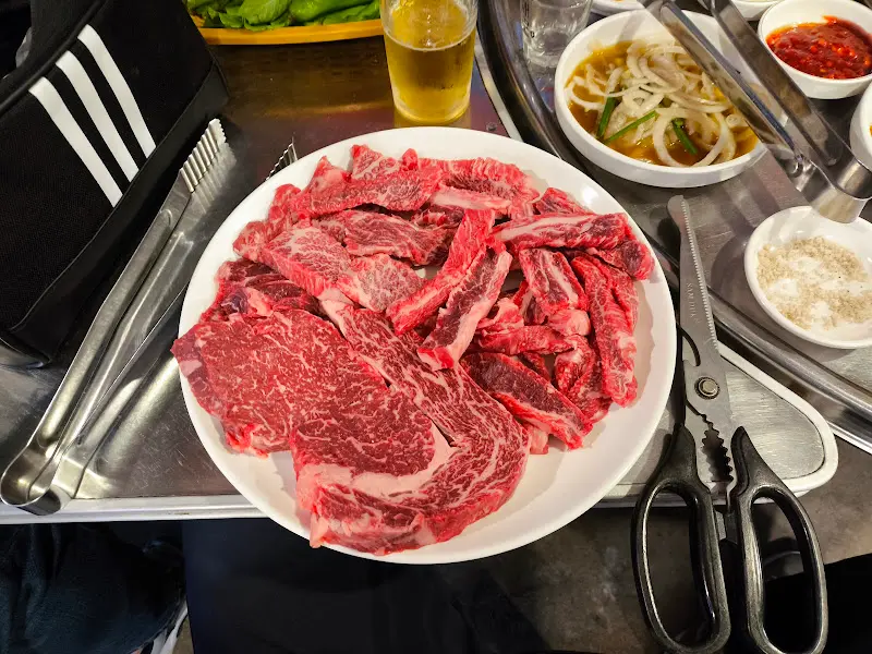 실비식당 한우 모듬