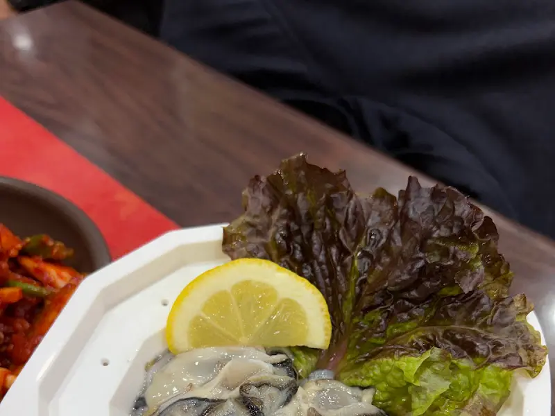 싱싱한 굴의 자태