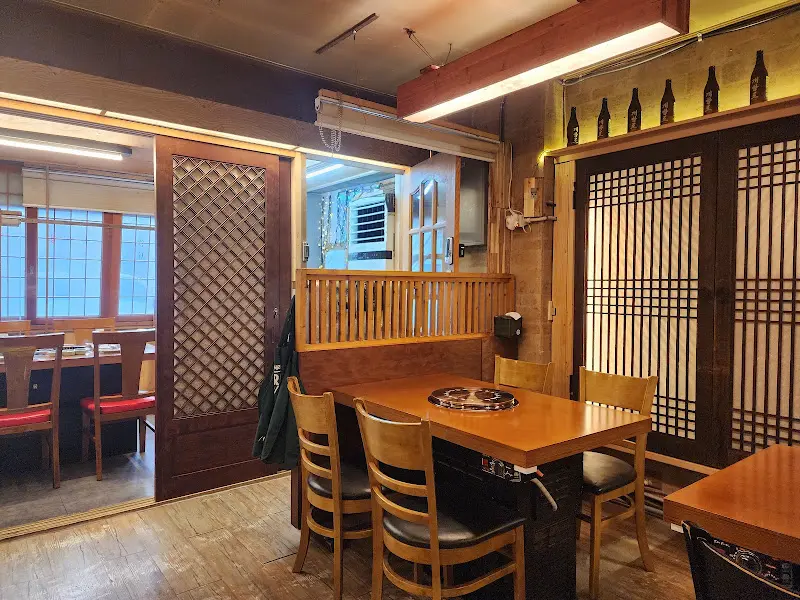 아늑한 분위기의 내부