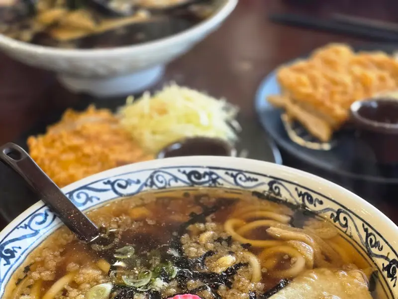 우육소바와 돈까스