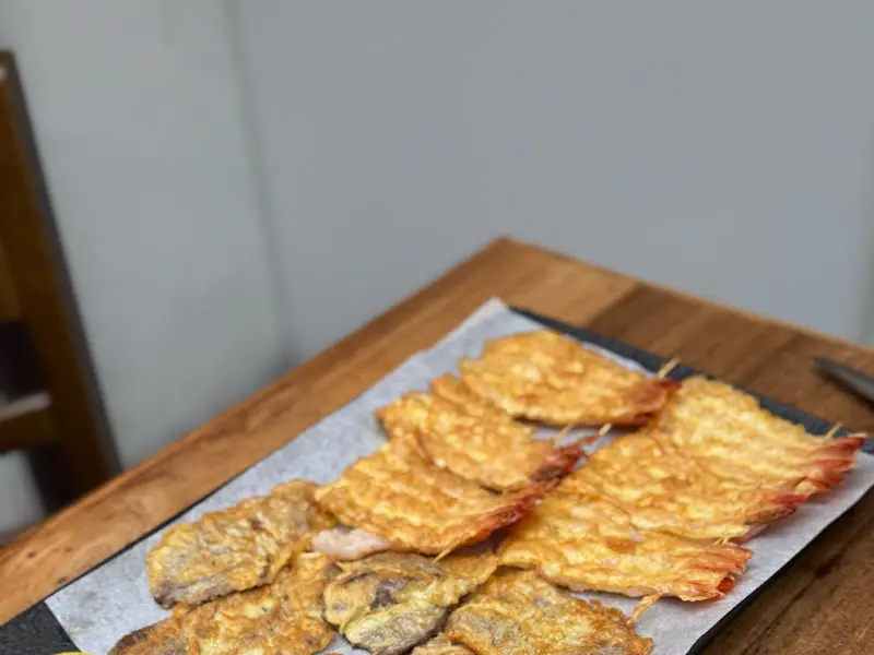 맛있는 음식이 가득한 테이블