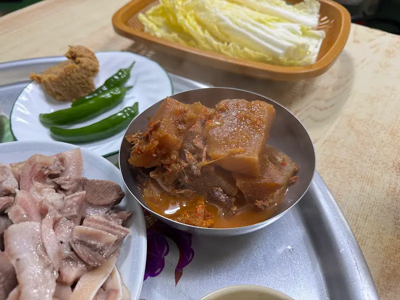 태평음식점 밑반찬