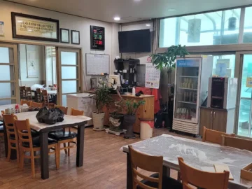 혼밥러, 오늘도 수원에서 하림보신삼계탕으로 몸보신 맛집 탐험 성공!