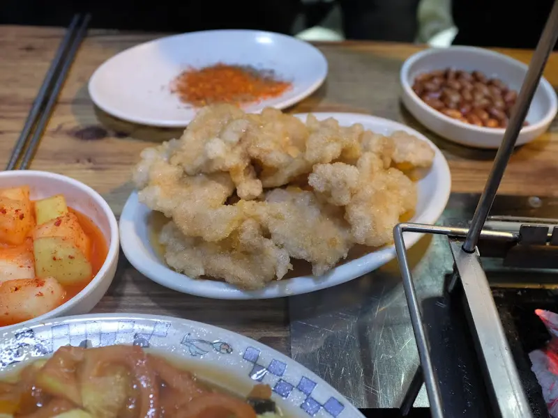 윤기가 흐르는 꿔바로우