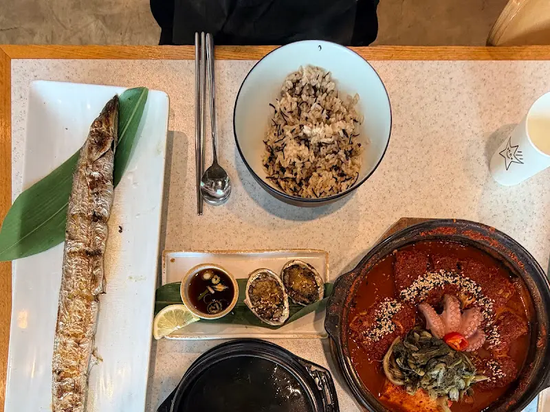 갈치구이, 갈치조림 한상차림