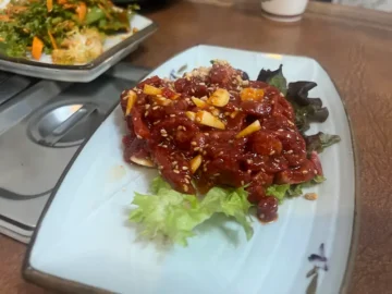 홍성에서 맛보는 인생 국밥, 홍동한우: 힙스터들의 성지 맛집 순례기