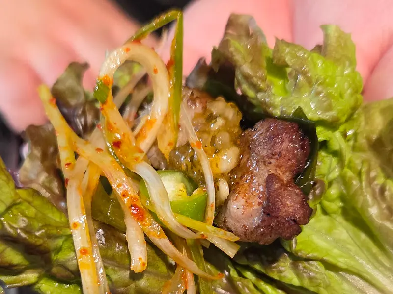 쌈 싸먹는 사진