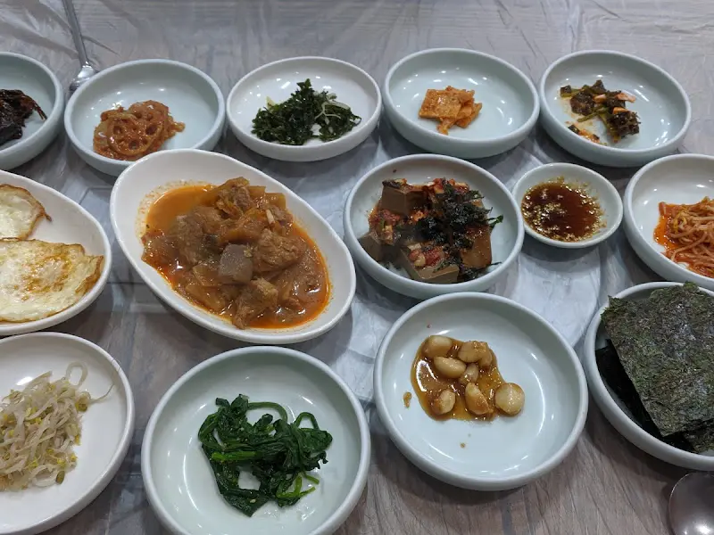 다채로운 밑반찬