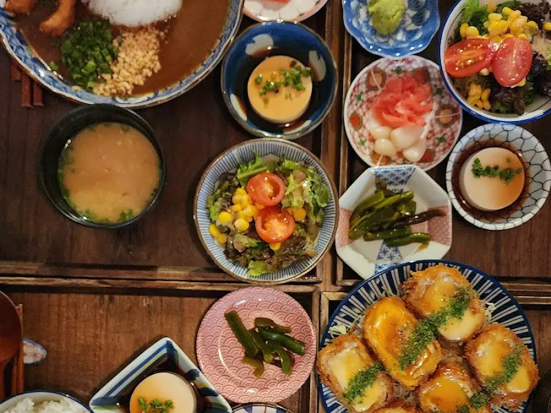 카레 정식 한상차림