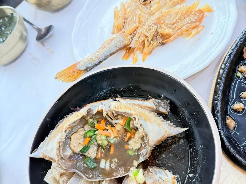 간장게장과 생선구이