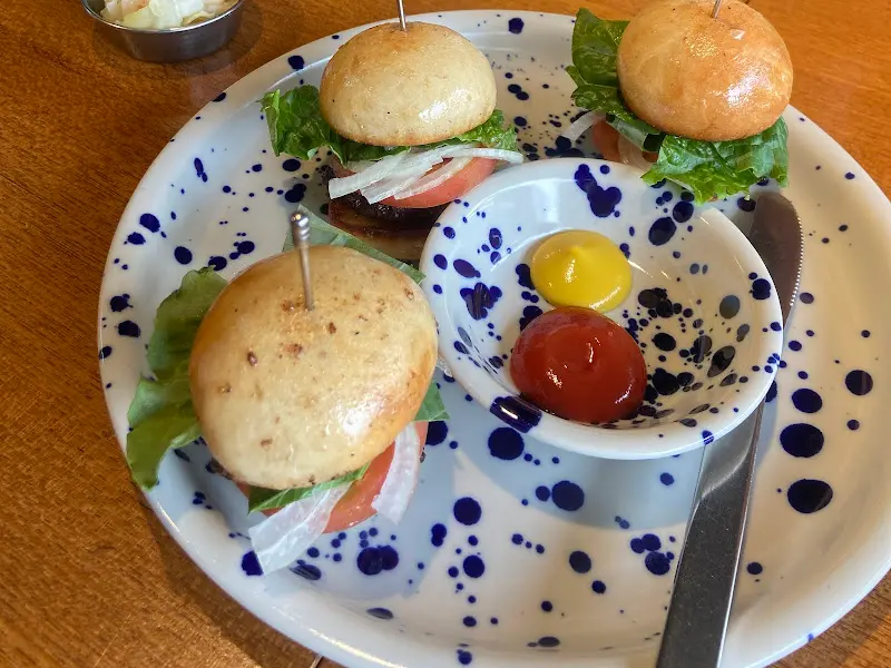 앙증맞은 크기의 미니 햄버거