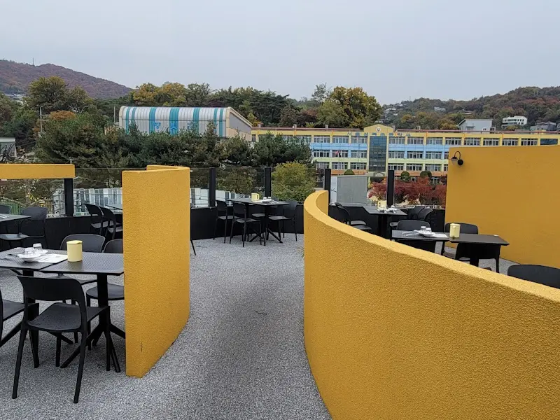 루프탑 테이블 좌석