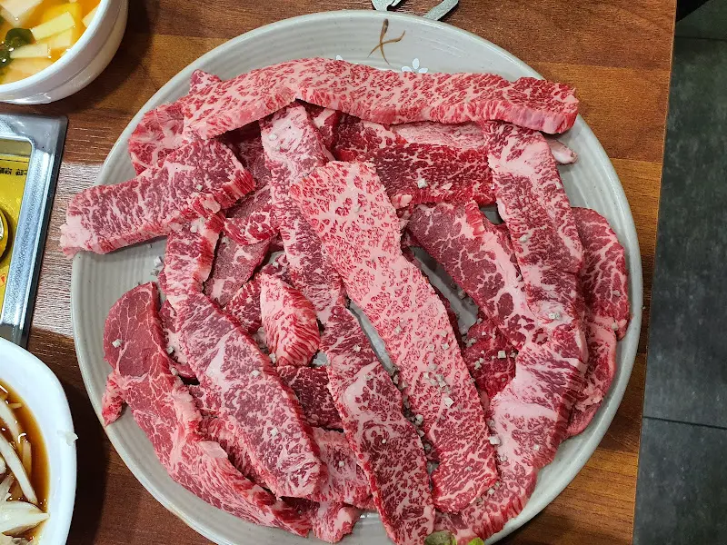 신선한 마블링의 한우 모듬