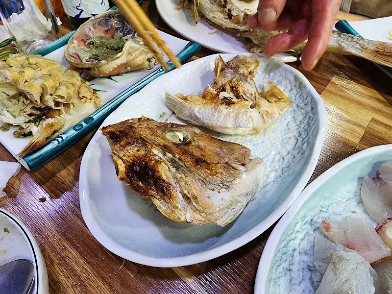 신선한 해산물 요리