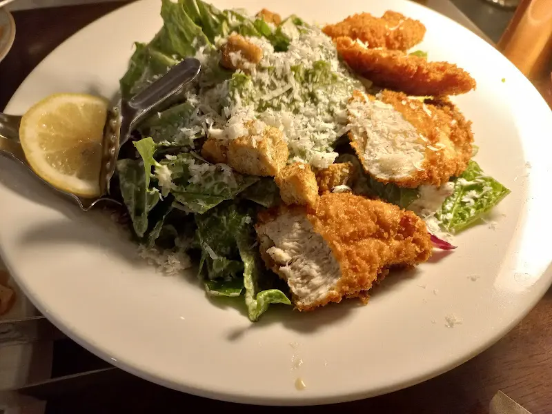 치킨 시저 샐러드