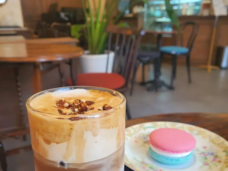 몽블랑 라떼와 마카롱
