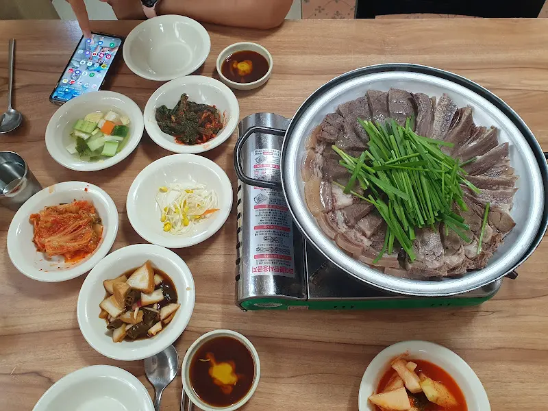 푸짐한 한 상 차림