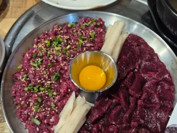 오늘도 혼밥 성공! 영통에서 만난 대구식 뭉티기 맛집, 환이네뭉티기 영통본점에서 즐기는 특별한 미식 경험