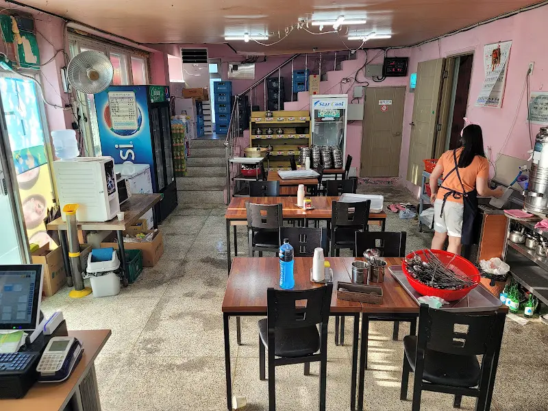 다모아 숯불갈비 내부