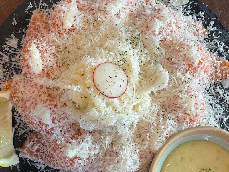 눈꽃 연어 초밥 클로즈업