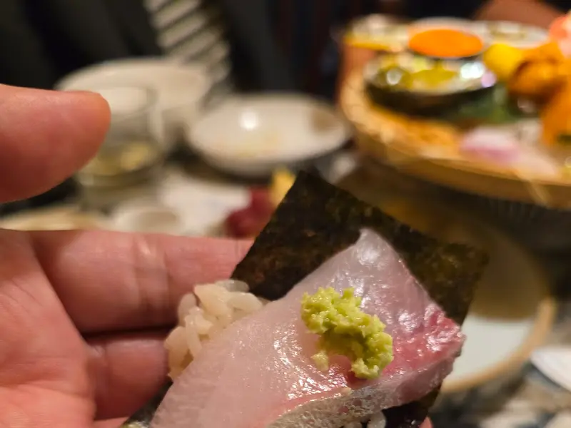 김에 싸 먹는 숙성회