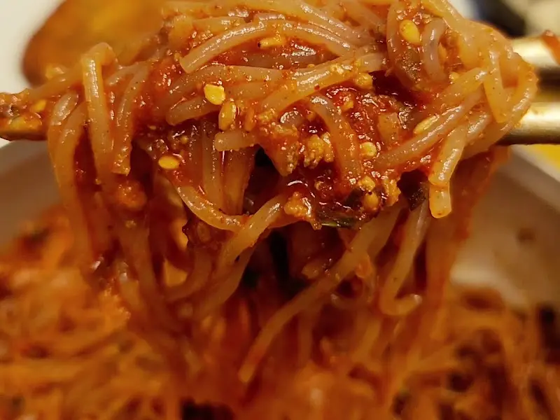 고여사집 냉면의 비빔냉면