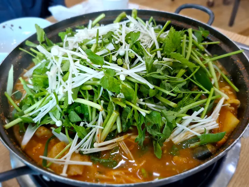 푸짐한 메기매운탕