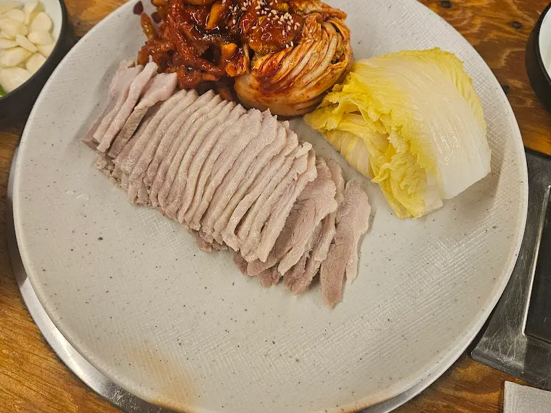 만배아리랑 굴보쌈