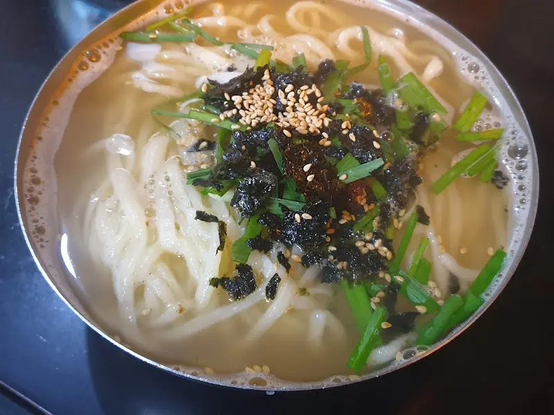김해손칼국수 보통 칼국수